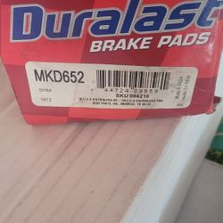 New Duralast Front Brake Pads MKD652