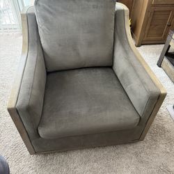 Accent Swivel Chair