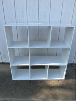 Storage cubby shelf