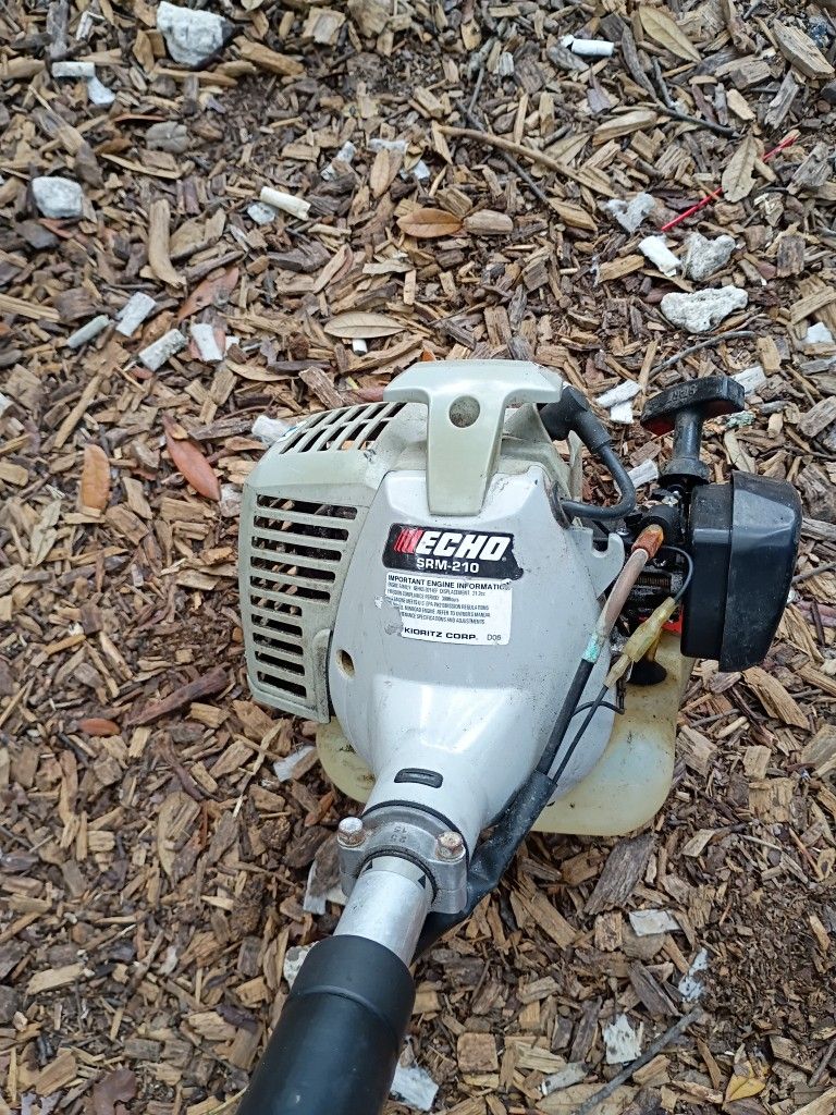 Echo Srm 210