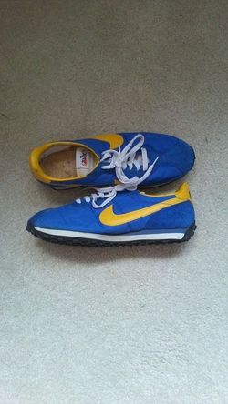 1970's waffle shoe. Size 7 men's.