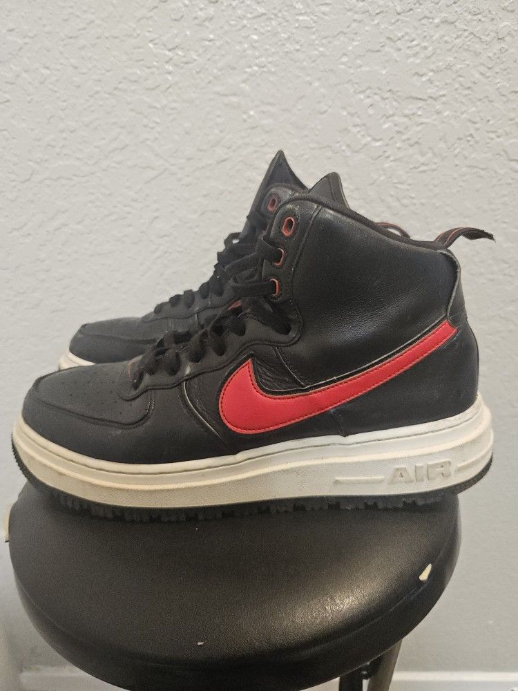 Nike Air Force 1 High Boot Sneaker