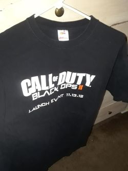 Men's Call of Duty shirt size extra large
