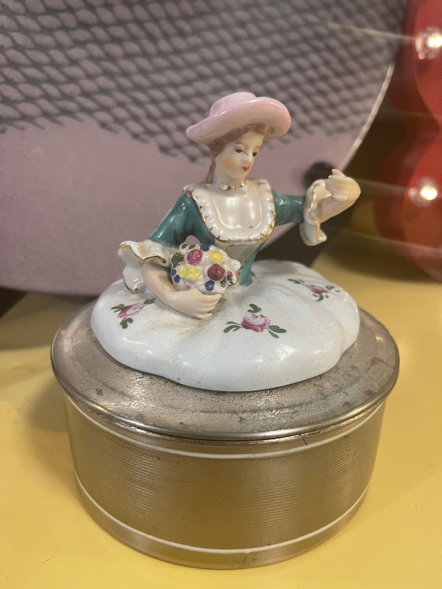 Circa 1930’s Antique Porcelain Figurine 1/2 Doll Made Into A Jewelery Box Or Makeup Accessory!