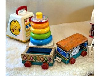 Fisher-Price Rock-N-Stack