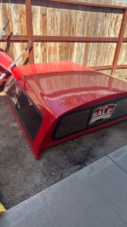 Camper shell