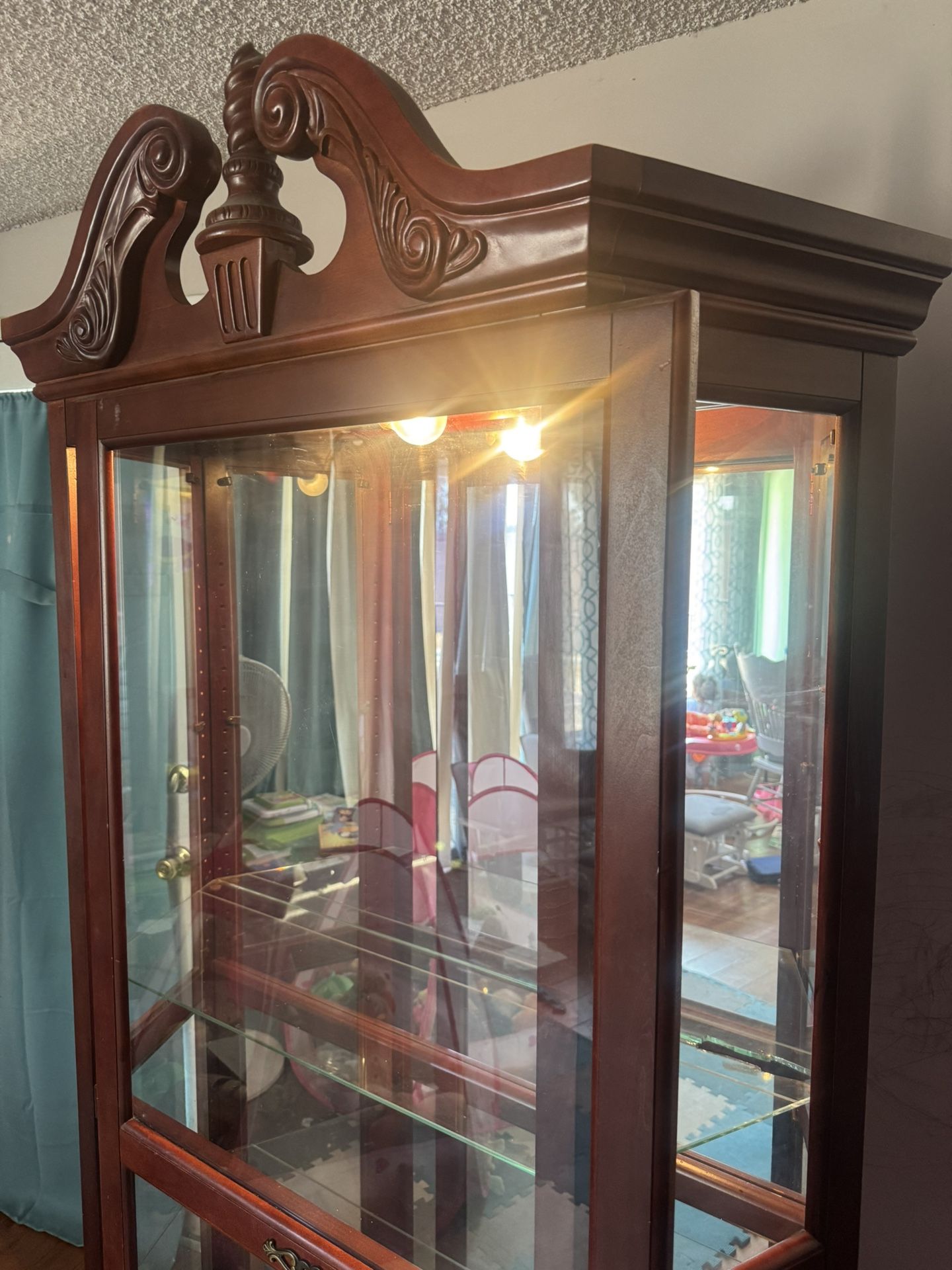 Glass Wood Display Case Furniture With Light
