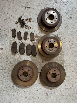 Front And Rear Rotors And Pads - 2005 Highlander