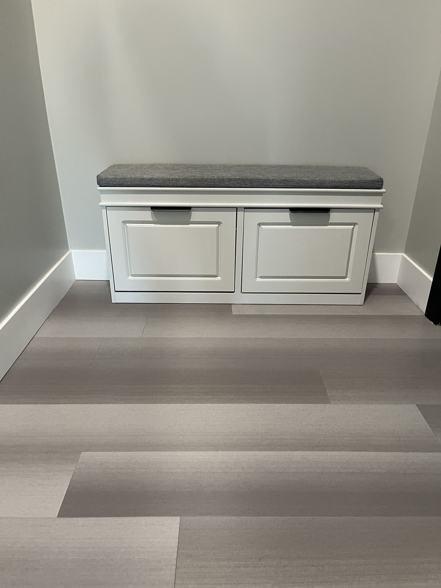 Shoe Storage Bench Assembled