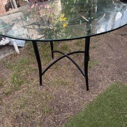 (FREE) Glass Table And 2 Chairs