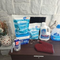 Pool Cleaning Suplies