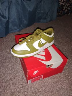 Brand New Army Green/White Nike Donk Men 10 4o2 383 391o