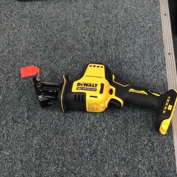 DEWALT ATOMIC 20V MAX* Reciprocating Saw, One-Handed, Cordless, Tool Only (DCS369)