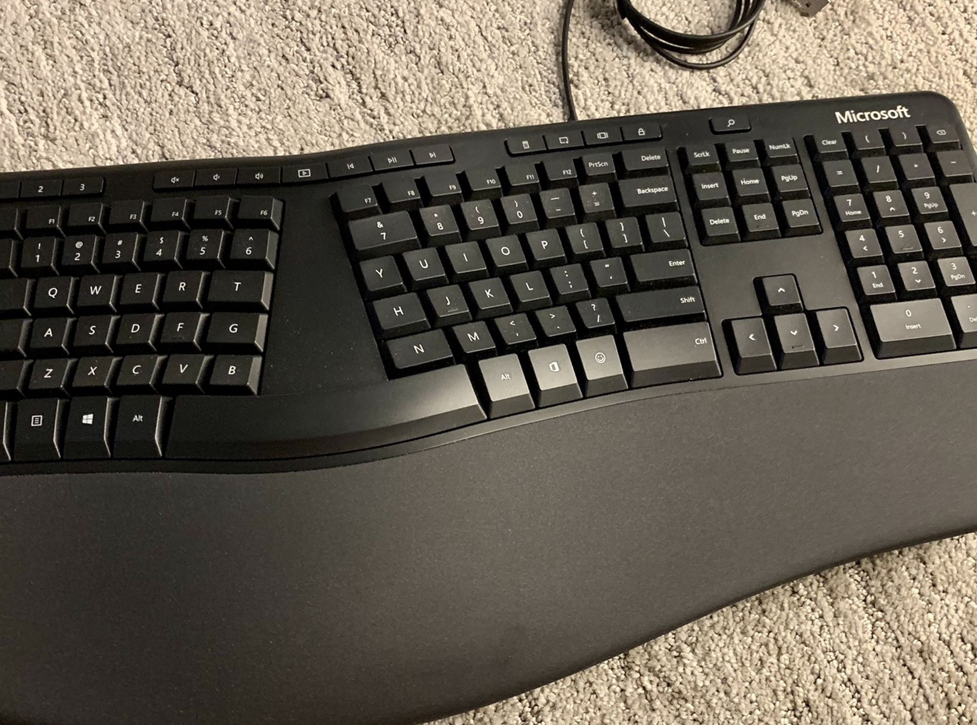 Microsoft Natural Ergonomic Palm Rest Comfort Keyboard for Business - Wired