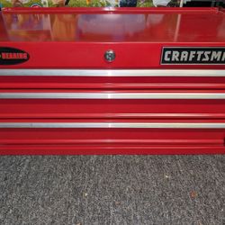 Craftsman 26in Middle Tool Box