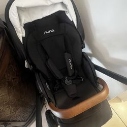 Nuna Mixx Next Black