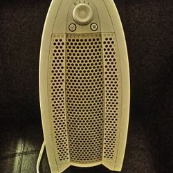 Holmes Air Purifier (Vertical)
