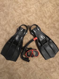 Scuba Gear - Mask Snorkel & Fins