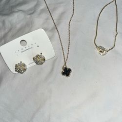 New Bundle If Earrings And Necklace And Bracelet 