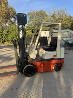 Nissan Forklift 