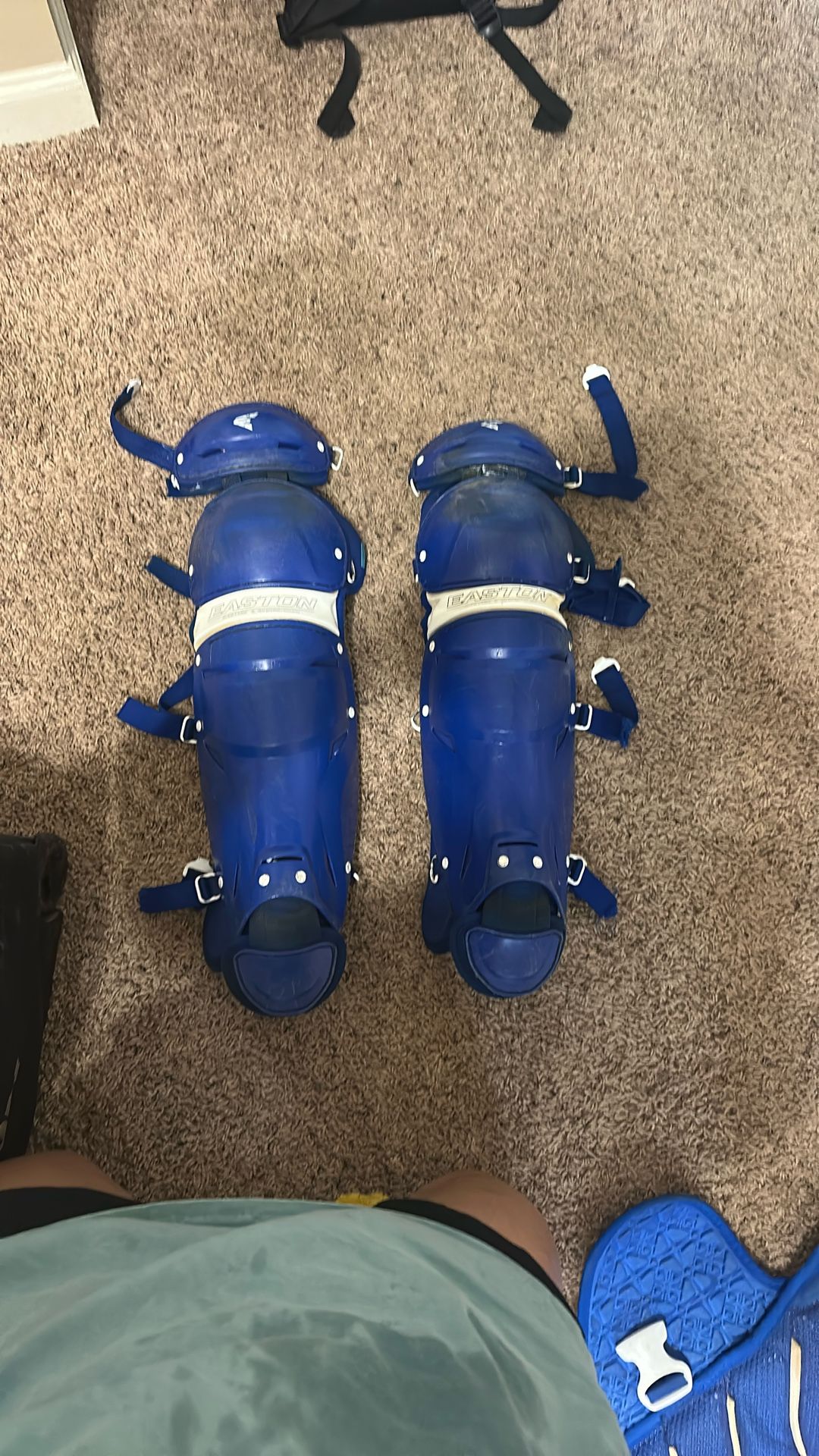 Jen Schro Large 17” Catching Gear