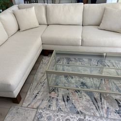 Beautiful Quality Newer Custom  Couch And Chaise L Shape