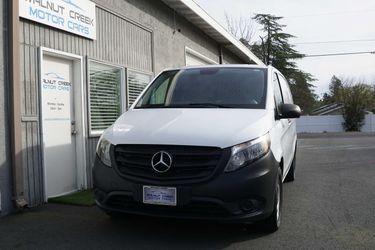 2020 Mercedes-Benz Metris