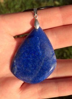 New lapis lazuli lazurite pendant imported from russia, lake baikal land