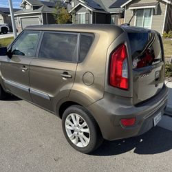 2012 Kia Soul. Good Condition!