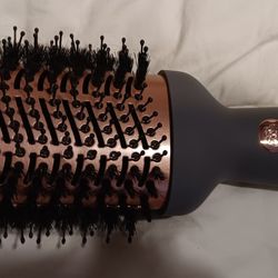 Hair Dryer  Style  Brush 