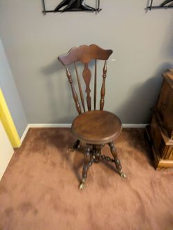 Victorian High-back Piano chair