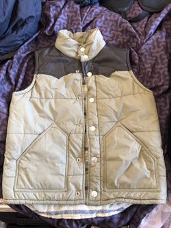 True Religion Puffy Vest jacket Size S
