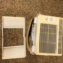 Window Air conditioner For Sale $110