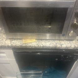 Waring WCO500X Half-Size Countertop Convection Oven, 120v