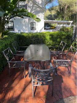 Free patio set