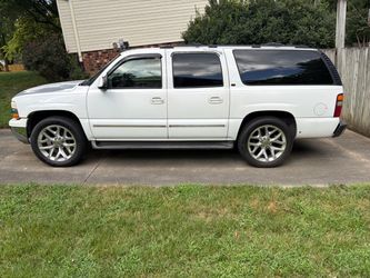 2004 Chevrolet Suburban