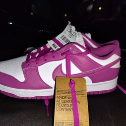 Nike Shoes Women Size 10