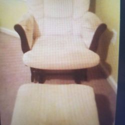 Rocking chair and ottoman