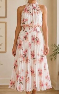 Dress in pink