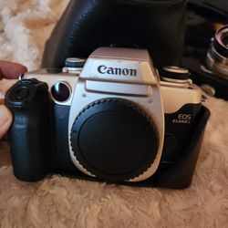 Canon EOS Elanlle