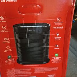  True HEPA Black Air Purifier ENERGY STAR

