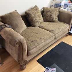 Big Size Living Room Sofa With Cushions For $30