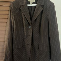 Women’s Brown Jacket $5
