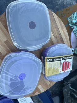 Food Containers Lot