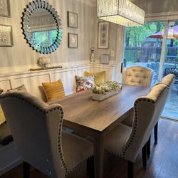 Dining Room Table 