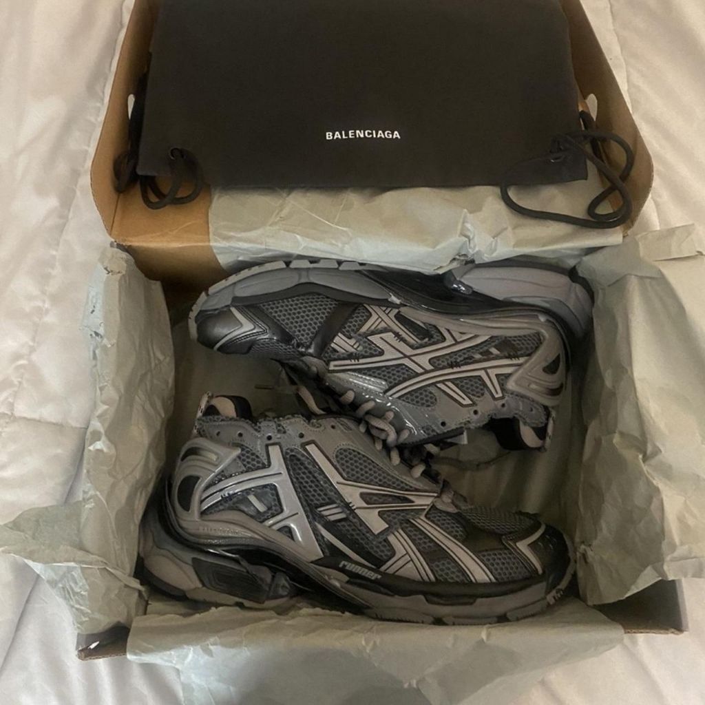 Balenciga Runners