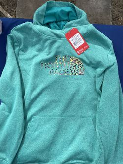 Women’s Brand New North Face Hoodie
