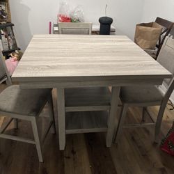 Dining Set 