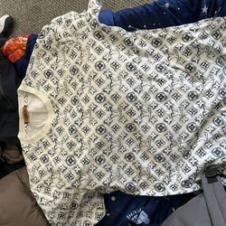 Louis Vuttion Medium Shirt Men