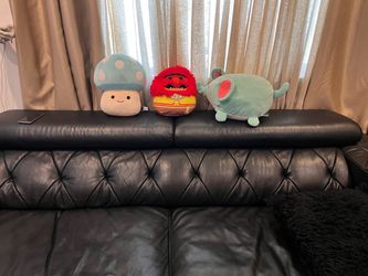 3 pillow plush toys